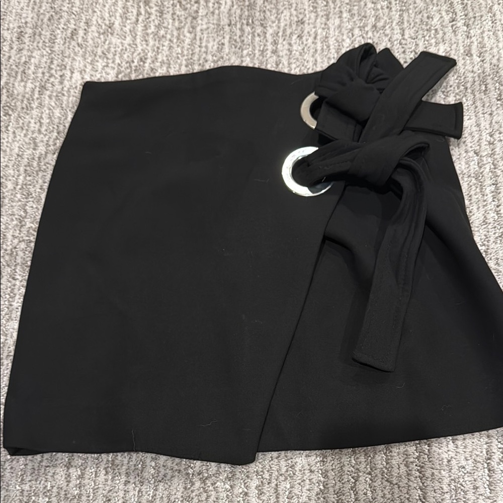 Zara Elegant Black Wrap Skirt